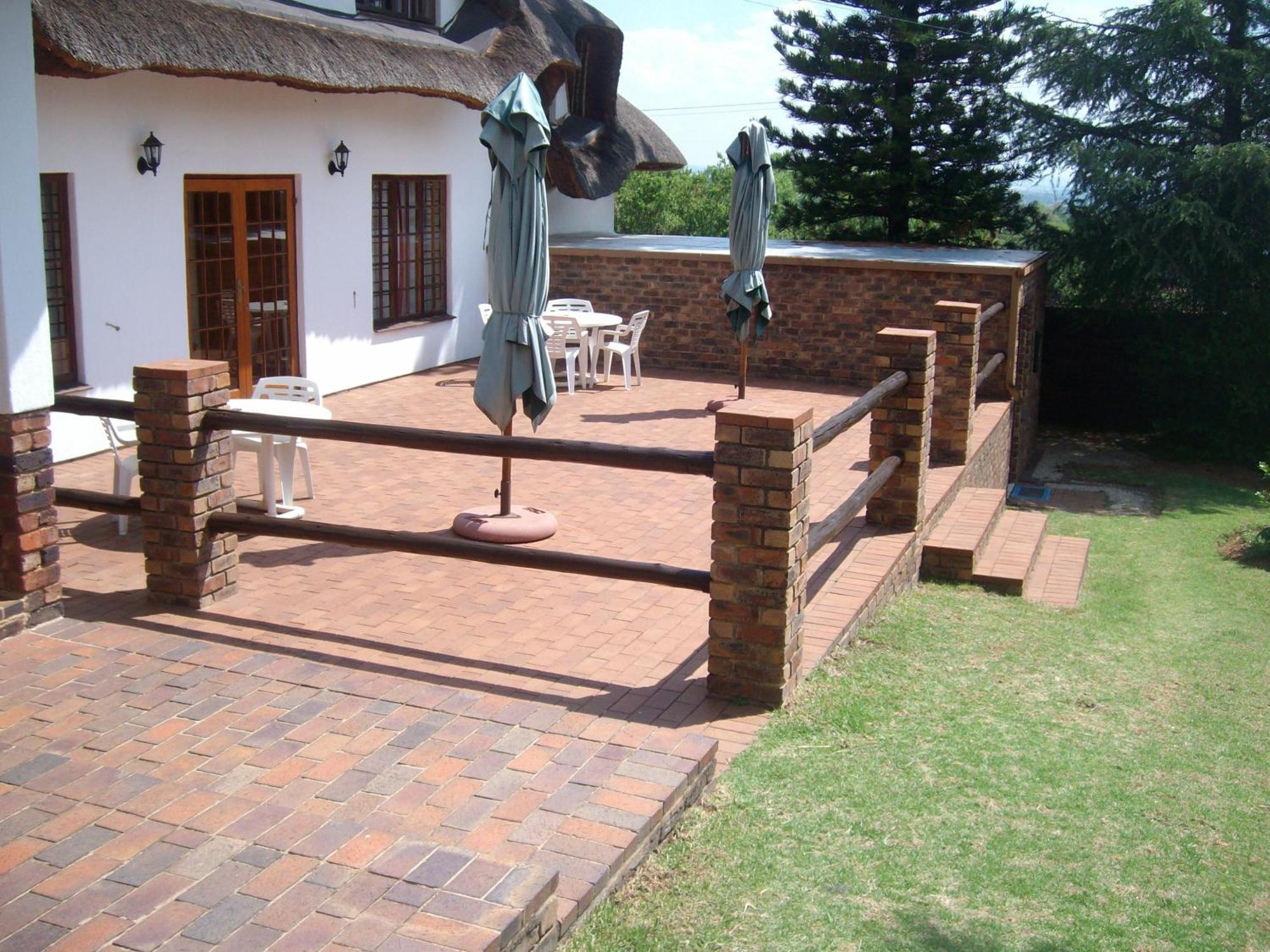 Oaktree Lodge Guest House Kyalami エクステリア 写真